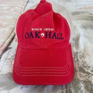 Oak Hall Hat
